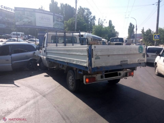 Un tânăr de 21 de ani a ucis o femeie pe o trecere de pietoni din sectorul Centru al Chișinăului