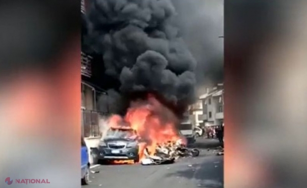 VIDEO // Două avioane militare s-au CIOCNIT în aer și s-au prăbușit într-o zonă rezidențială din Roma. Piloții au murit pe loc