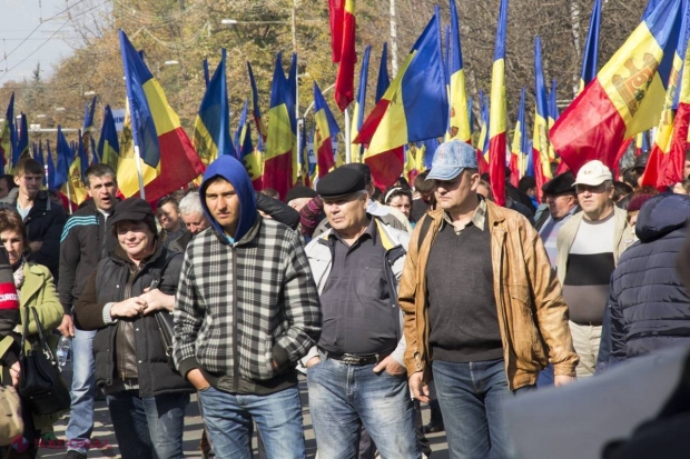DEJA-VU // Proteste în fața Parlamentului când va fi discutată moțiunea de cenzură împotriva Guvernului Streleț