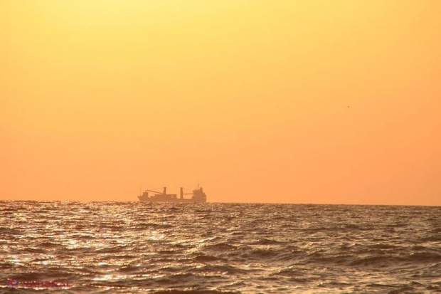 Ce pericole ascunde scăldatul în Marea Neagră? 