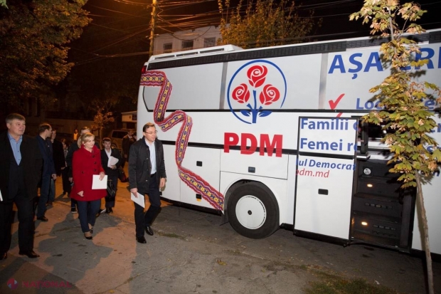 VIDEO // Expresul Partidului Democrat s-a pornit din nou în satele și orașele Moldovei!