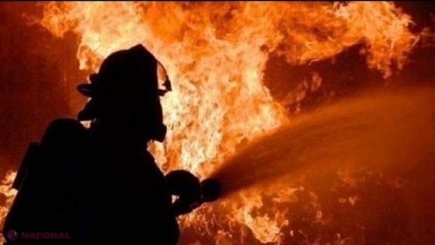 Tragedie la Edineț: Cadavrul carbonizat al unui micuț de 3 ani, depistat într-un stog de fân, incendiat de niște copii care se jucau cu chibriturile