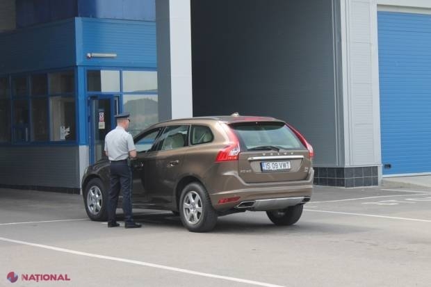 Ce SALARII vor primi din 2017 vameșii și inspectorii fiscali din R. Moldova? Retribuțiile cresc de aproape trei ori