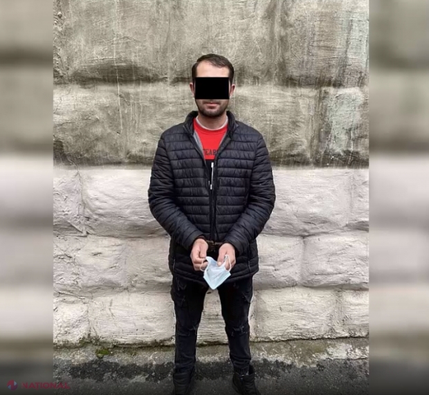 CHIȘINĂU // Infractori în grădinițe: A intrat ziua în amiaza mare într-o grupă de copii, a maltratat educatoarea și a jefuit-o