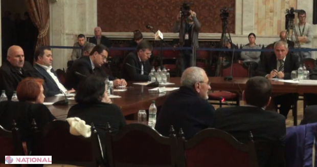 REPLICI între Ghimpu și Năstase la Forumul Public: „Lasă prostiile! Citește istoria!”
