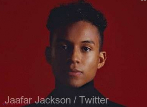 Un nepot al cântăreţului Michael Jackson va juca rolul principal în filmul biografic dedicat megastarului