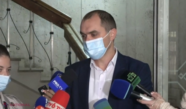 UPDATE, VIDEO // ÎN DIRECT de la Judecătoria Chișinău, sediul Ciocana: Procurorul general suspendat, Alexandr Stoianoglo, în arest la domiciliu pentru 30 de zile