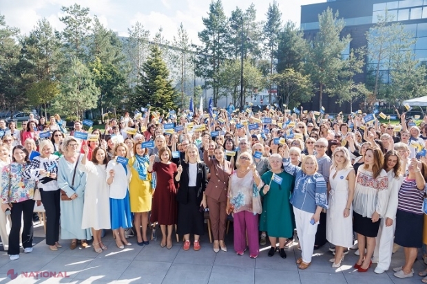Maia Sandu, apel la adresa femeilor din R. Moldova: „Vreau ca toate femeile să se simtă în siguranță, să fie libere să-și urmeze visurile și să beneficieze de servicii de calitate oriunde merg. Unite, putem avea grijă de neamul nostru!”