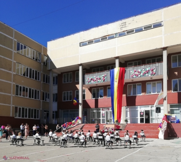 VIDEO // Cele mai multe școli din R. Moldova au decis ca elevii să frecventeze zilnic instituțiile: Câți profesori vor activa cât pentru doi, de la 1 septembrie