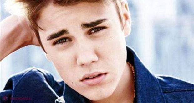 FOTO Justin Bieber și-a schimbat look-ul! Solistul și-a lăsat mustaţă pentru a părea mai matur!