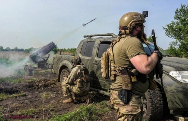 VIDEO // Armata lui Putin ar fi pierdut controlul, iar ucrainenii au trecut granița în regiunea Kursk din Rusia. Propagandiștii „Z” susțin că forțele ucrainene avansează adânc în Rusia cu blindate. Informațiile pe care Moscova vrea să le ascundă