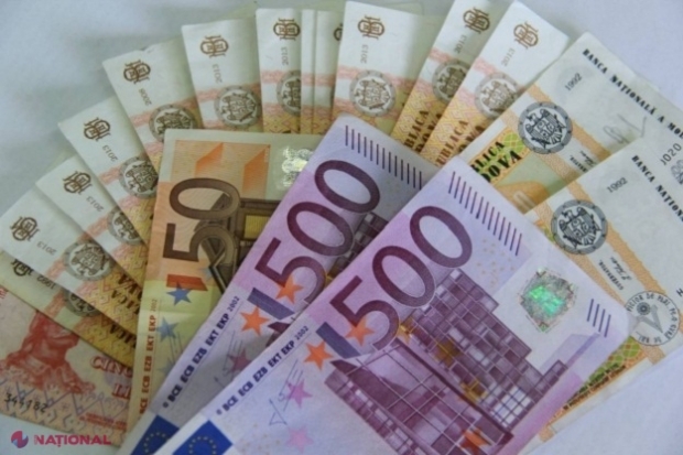 Moldovenii aflați la muncă în UE trimit mai MULȚI bani acasă, în timp ce remitențele din Rusia SCAD: Date din cel de-al doilea trimestru din 2018