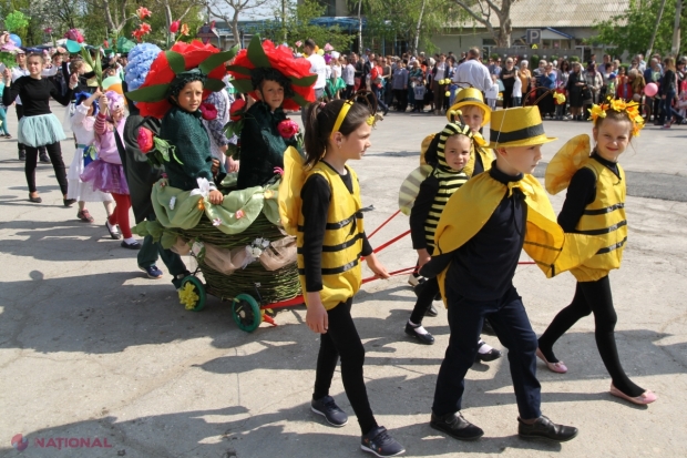 „Parada Florilor”, cea mai mare expoziție-târg dedicată florilor, arbuștilor și arborilor decorativi, organizată la Cimișlia