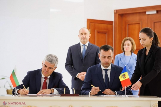 CONTRACT // R. Moldova va putea primi gaze prin rețelele de transport ale Bulgariei: „Energocom” a semnat un contract cu „Bulgartransgaz”, în prezența președinților de la Sofia și Chișinău