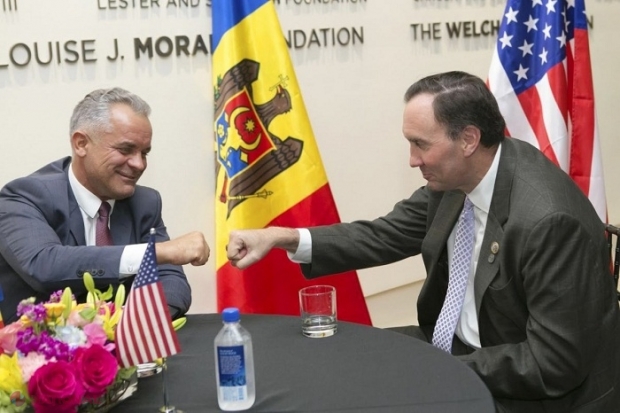 Vlad Plahotniuc se află în SUA: „Interconectarea energetică cu Occidentul este esențială pentru Moldova”