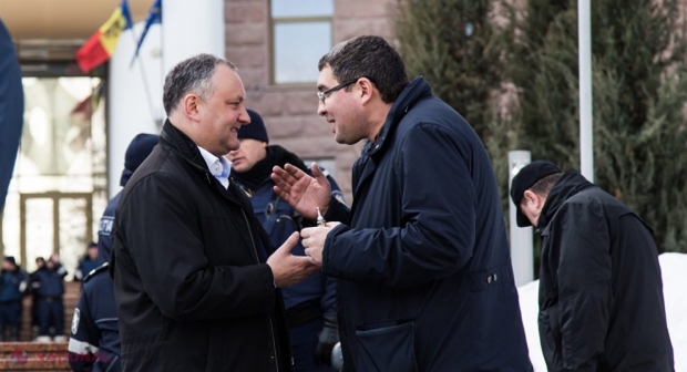 Igor Dodon mai primește o LOVITURĂ înainte de alegeri. Acesta ar fi folosit porecla „KREMLINOVICI” și în discuțiile cu „LAVRENTI”