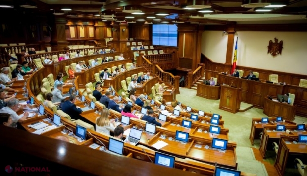 Ac de cojoc pentru BOICOTUL din justiție: Obiecțiile președintei Maia Sandu la proiectul de lege privind evaluarea externă a judecătorilor și procurorilor, acceptate de Parlament