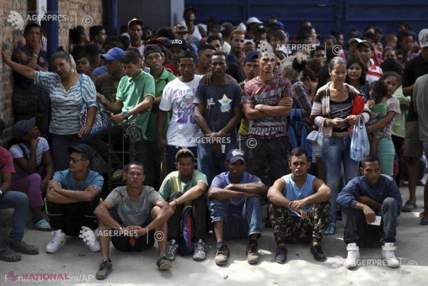 Venezuela: Aproape 3,5 MILIOANE de oameni au părăsit deja acest stat. ONU: Cea mai mare deplasare de persoane din istoria recentă a Americii Latine.