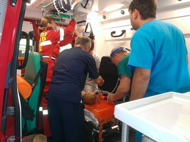 Un copil de doi ani, SALVAT cu ajutorul echipei SMURD