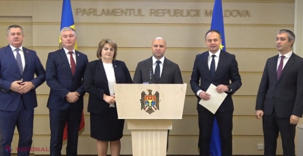 Deputații care au părăsit democrații acuză faptul că „PD a devenit o filială a PSRM” și „o jucărică a lui Dodon”