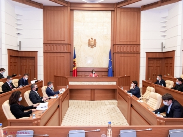 Concesionarii Aeroportului Internaţional Chişinău, ÎNLĂTURAŢI de la butoane: