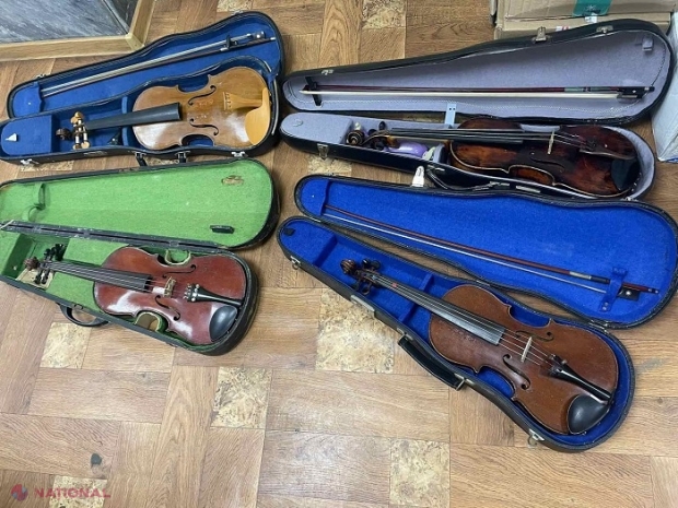 Patru VIORI nedeclarate, inclusiv cu inscripția „Antonius Stradivarius”, în bagajul unui moldovean care venea din Marea Britanie: Instrumentele au fost confiscate