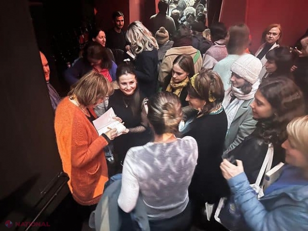 GALERIE FOTO // Proiecțiile de la „Astra Film Chișinău” au fost sold-out, iar câteva mii de oameni s-au bucurat de o adevărată sărbătoare a culturii, libertății și adevărului. Cel mai așteptata moment a fost întâlnirea cu poeta Ana Blandiana