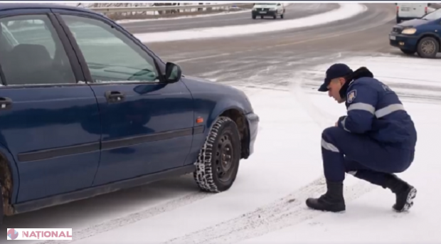 INCONȘTIENȚĂ // Numeroși șoferi din capitală circulă cu pneuri de VARĂ pe o asemenea gheață