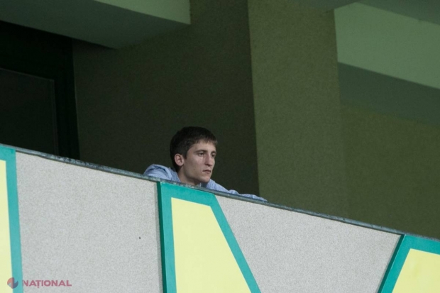 POZE // Leancă jr. i-a luat locul tatălui în loja VIP 