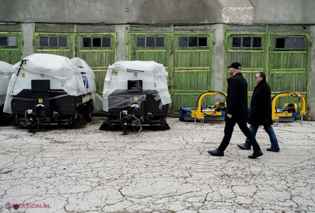 Utilaje de salubrizare mecanizată a drumurilor, achiziționate de ASD: „Noile echipamente ne vor permite să intervenim prompt și eficient, astfel încât drumurile naționale să fie menținute într-o stare bună pe tot parcursul anului”