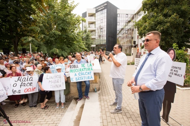 Un nou protest la Curtea de Apel Chișinău, în susținerea deputatului Partidului „ȘOR”, Marina Tauber