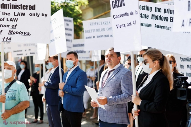 Replica Ambasadorului Michalko la protestul organizat de Partidul „ȘOR” în fața Delegației UE la Chișinău