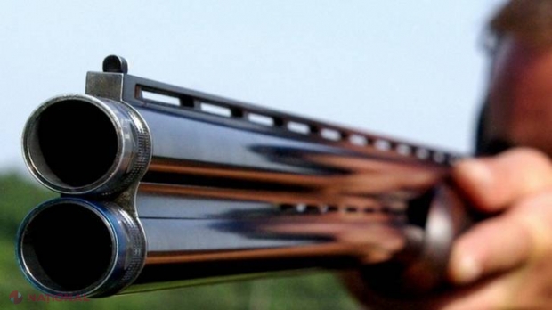 Incident şocant: Un băiat de 11 ani a împuşcat mortal o fetiţă de opt ani, într-o dispută pe tema unui căţel