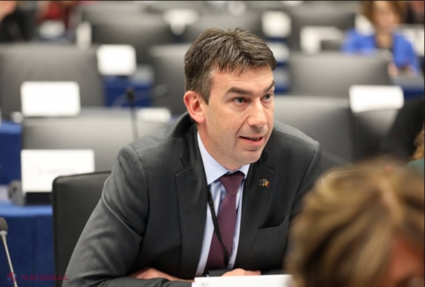 OPINIE de la Bruxelles: „Este inadmisibil ca, în plină pandemie și criză sanitară, pe fondul lipsei de vaccinuri și al condiționalităților financiar, să asistăm la jocuri politice revanșarde care provoacă instabilitate guvernamentală”