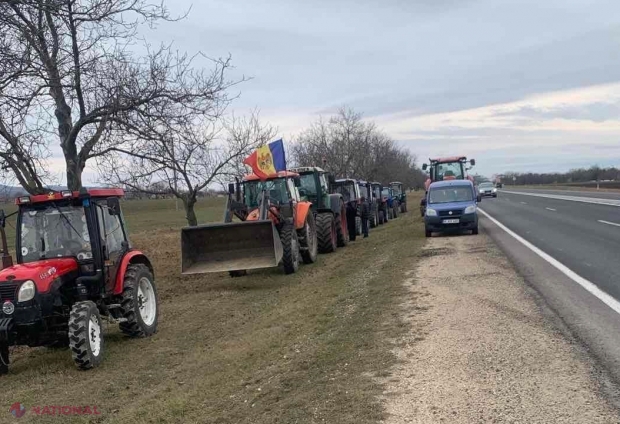VIDEO, FOTO // Fermierii din alte patru raioane ies la PROTEST cu tractoarele. Agricultorii de la Hâncești vor protesta în preajma punctului de trecere al frontierei Leușeni - Albița