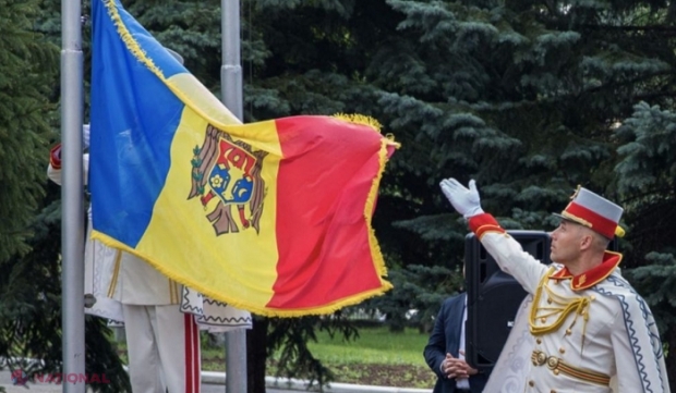 VIDEO // Conducerea R. Moldova depune flori la monumentul lui Ștefan cel Mare și inaugurează evenimentele dedicate Zilei Independenței R. Moldova