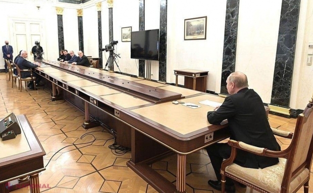 Afectat de SANCȚIUNILE Occidentului, Putin a avut o nouă RĂBUFNIRE: „Este imperiul minciunii”. Fețele participanților la reuniune pe probleme economice nu erau deloc optimiste
