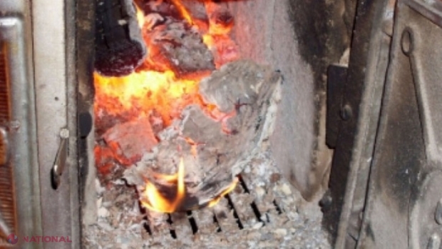 Un bărbat din Strășeni a ajuns la spital în COMĂ de gradul I din cauza monoxidului de carbon emanat de soba defectă din locuința sa