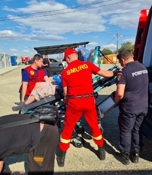 Doi refugiați ucraineni, transportați de SMURD de la Palanca în România