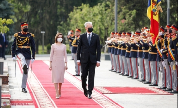 După vizita în România, președintele Lituaniei revine și la Chișinău