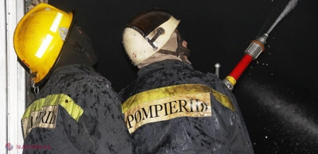 Chișinău: Pompierii au salvat un atelier de prelucrare a lemnului, dar proprietarul s-a ales cu arsuri grave pe față