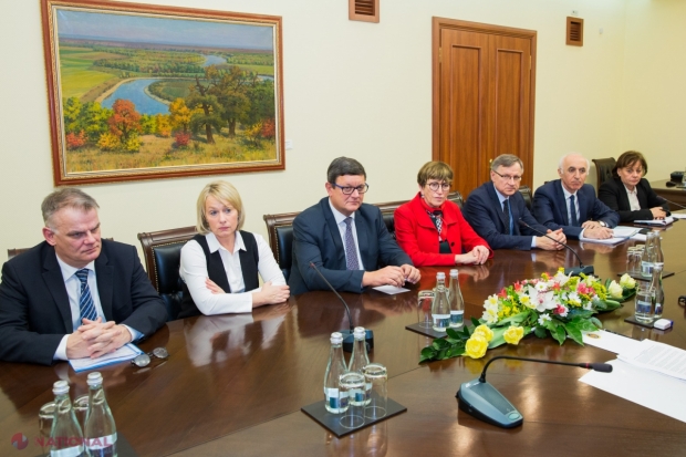 Delegația preelectorală a APCE recomandă autorităților din R. Moldova să excludă din campania electorală cazurile de violență împotriva candidaților, de utilizare a resurselor administrative și de oferire a cadourilor electorale