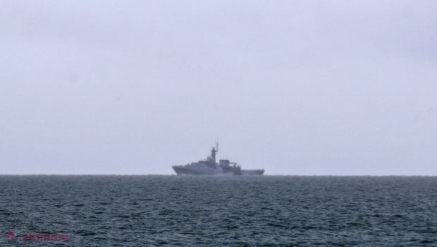 Tensiuni între Franța și Marea Britanie. Boris Johnson a trimis nave înarmate să patruleze la un protest al pescarilor francezi