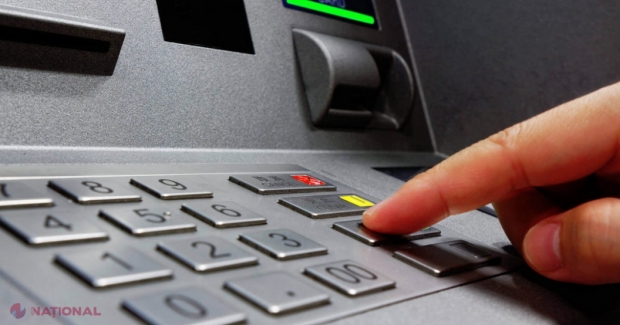 Ce se întâmplă dacă apeși „CANCEL” de două ori la bancomat