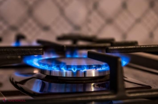 De ce „flacăra albastră” de la gazele livrate de „Moldovagaz” a devenit galbenă-roşiatică şi fără putere. Furnizorul de gaze dă asigurări că nu poate introduce AER în conducte şi spune că de vină ar fi ARAGAZELE şi centralele termice ale cetăţenilor