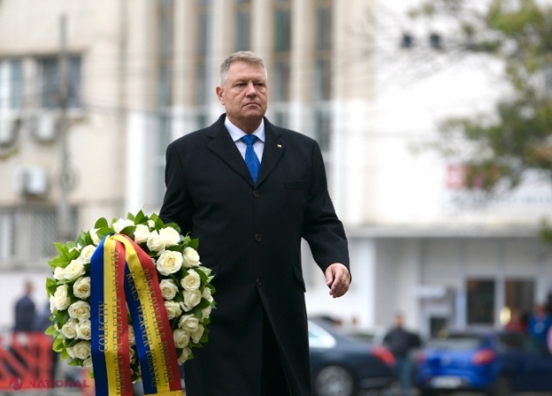 Președintele Klaus Iohannis a depus o coroană de flori la clubul Colectiv, în memoria tragediei care a avut loc în urmă cu patru ani